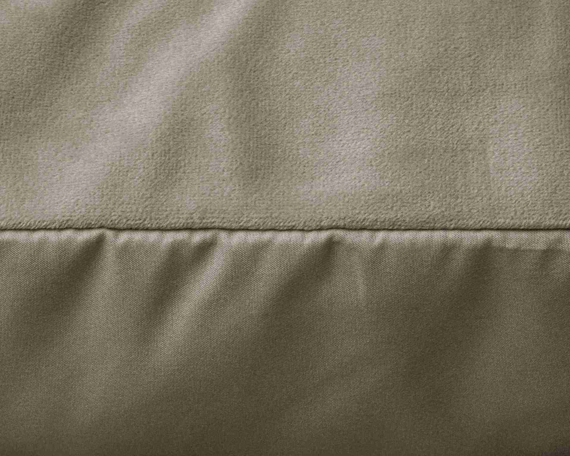 Sleeptime Velvet Kussensloop Taupe - 2 in 1 Sleeptime Velvet Kussensloop Taupe 4 scaled Sleeptime Velvet Kussensloop Taupe