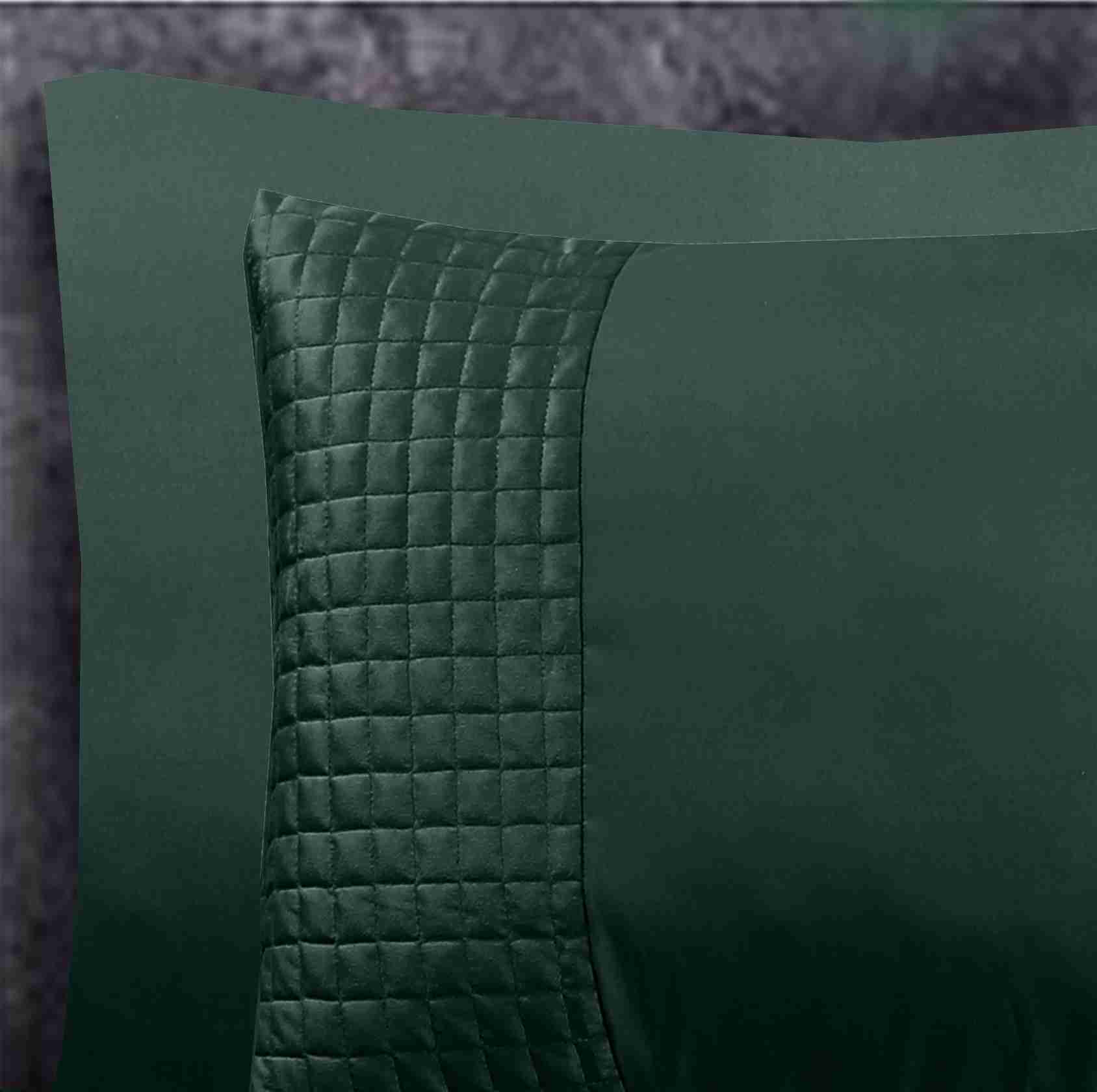 Sleeptime Velvet Band Groen kussenslopen - 2pack - 60 x 70 8720578101320 3 Sleeptime Velvet Band Groen kussenslopen - 2pack - 60 x 70
