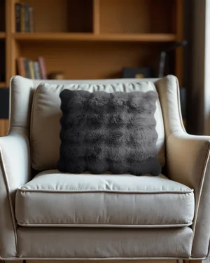 Primaviera Deluxe Pom Rabbit Fur sierkussen Antraciet