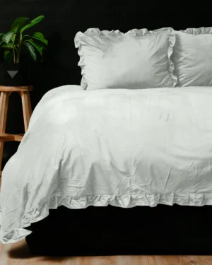 Sleeptime Velvet Ruffles Dekbedovertrek Wit