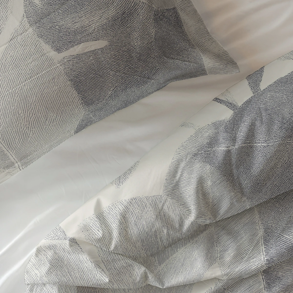 Sleeptime Lunara Silver Sleeptime Lunara Silver 2 Sleeptime Lunara Silver